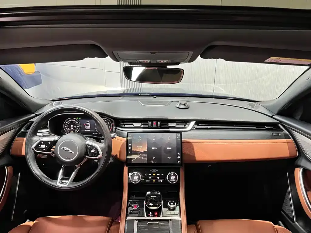 Jaguar XFL 2023 из CN, фото 5