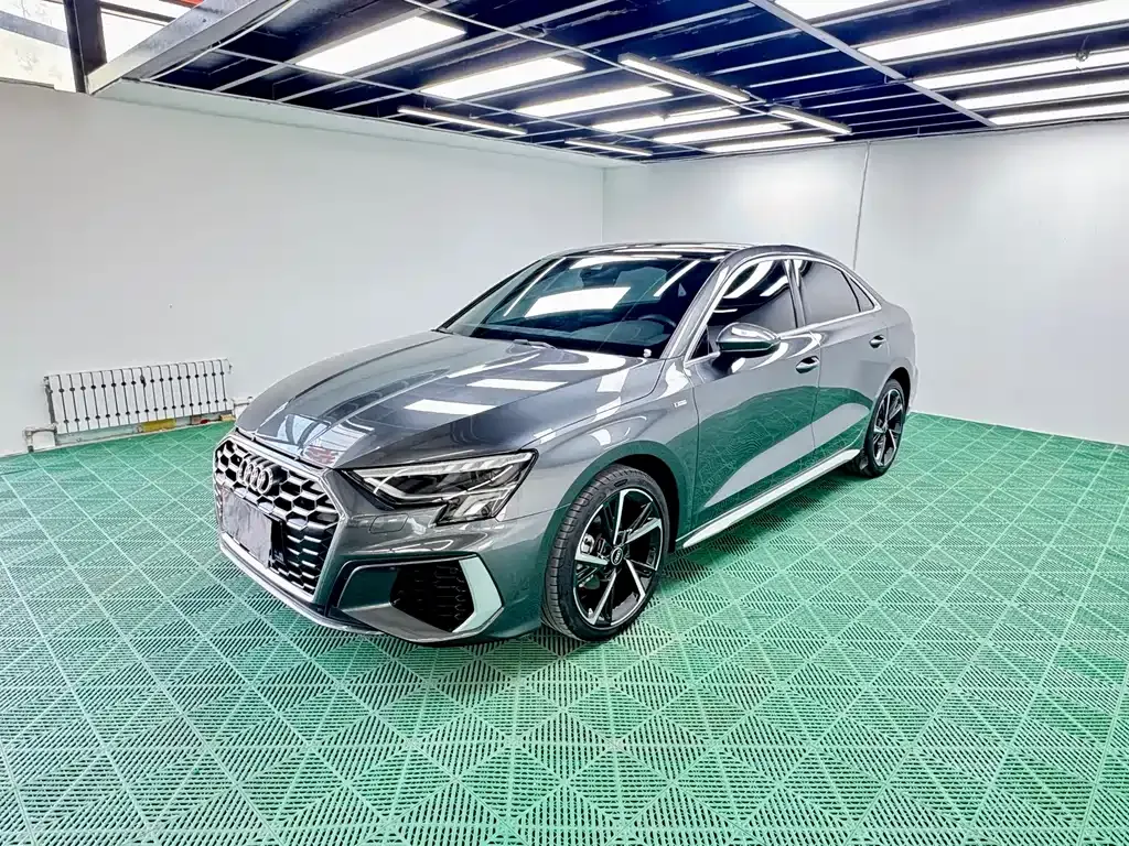 Audi A3 2022 из CN, фото 1