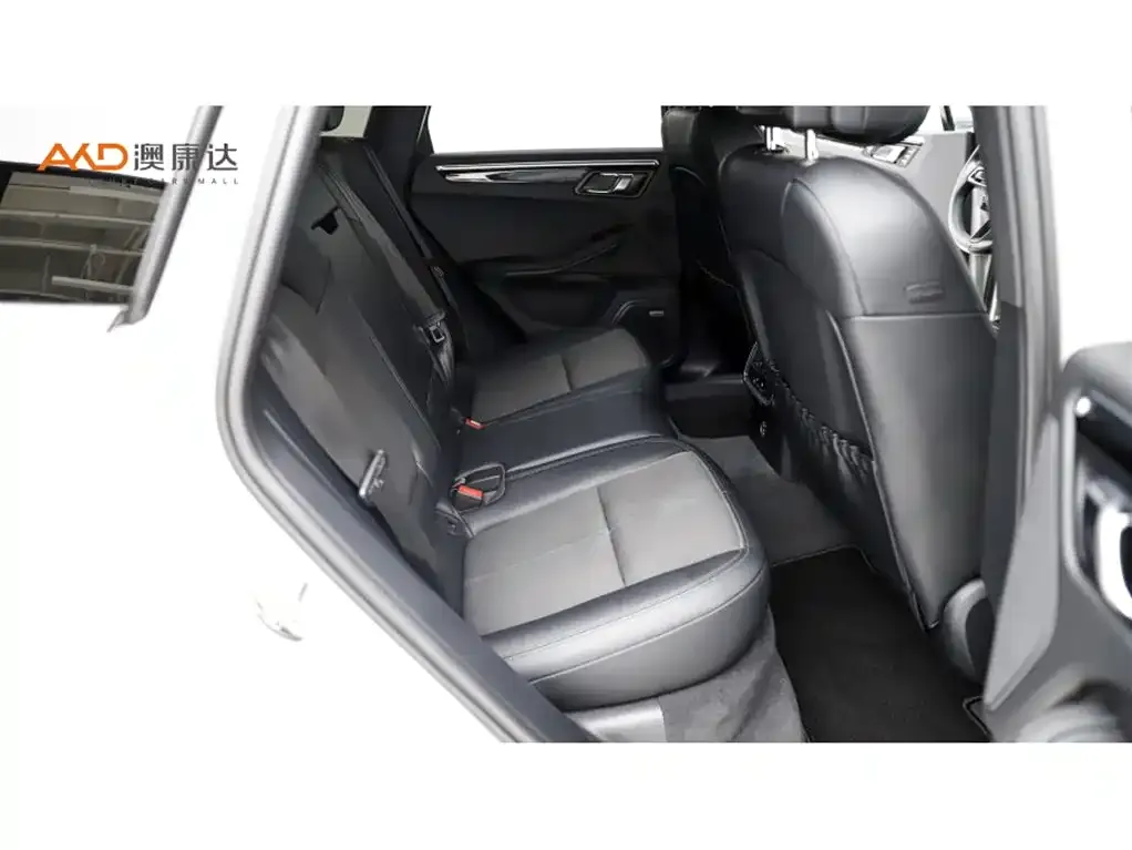 Porsche Macan 2023 из CN, фото 3