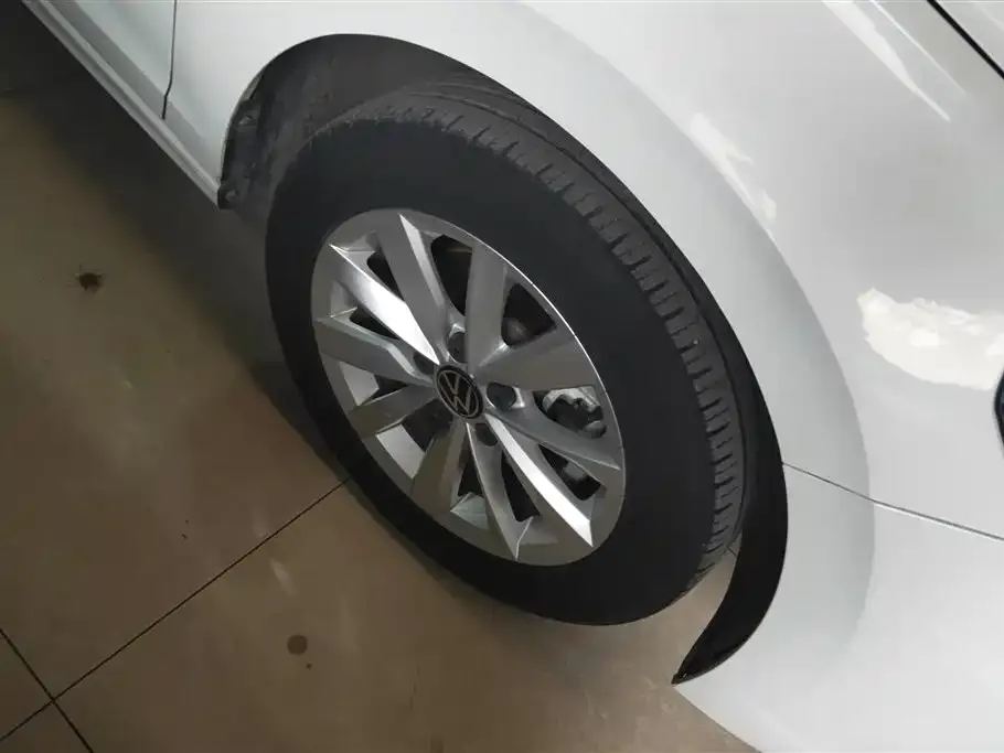 Volkswagen Bora 2021 из CN, фото 2