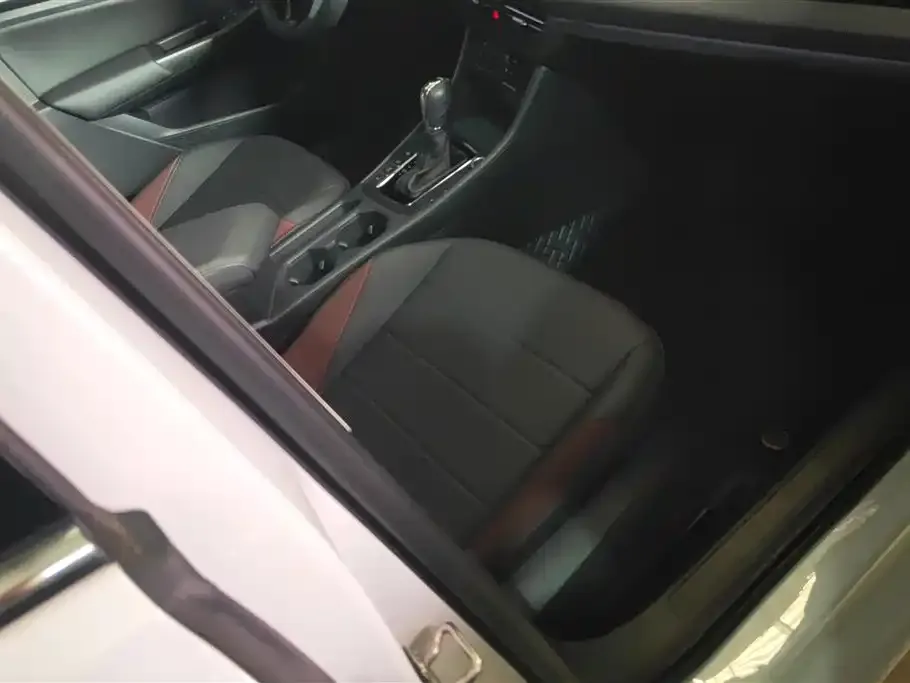 Volkswagen Bora 2021 из CN, фото 9