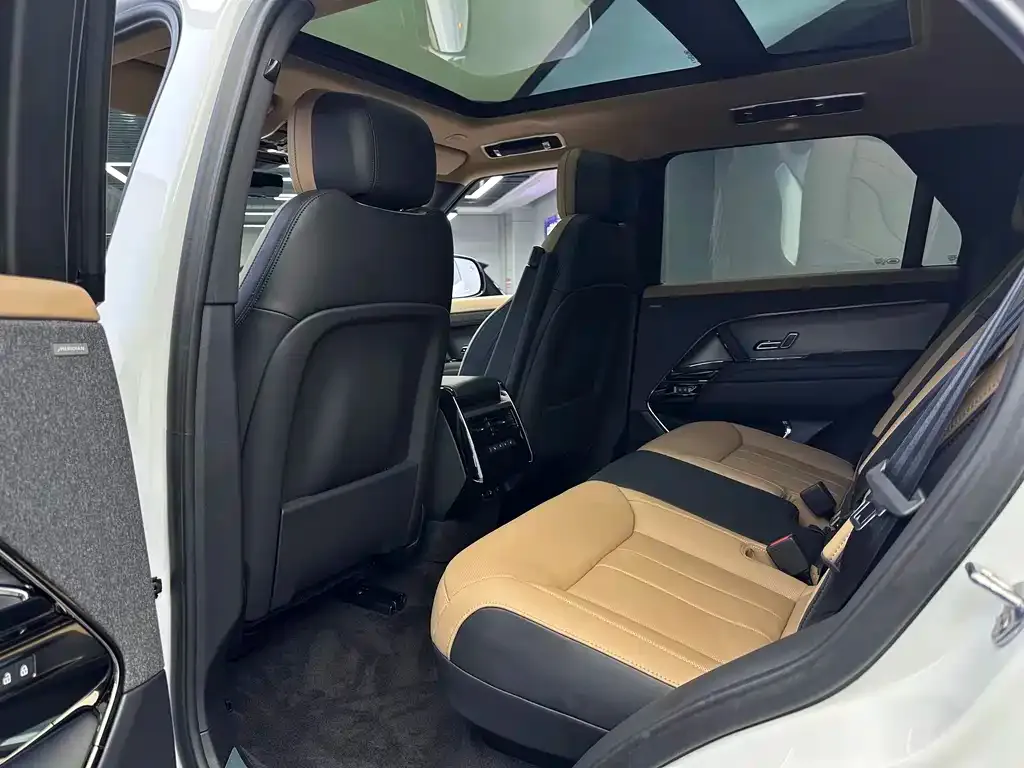 Land Rover Sport 2023 из CN, фото 6