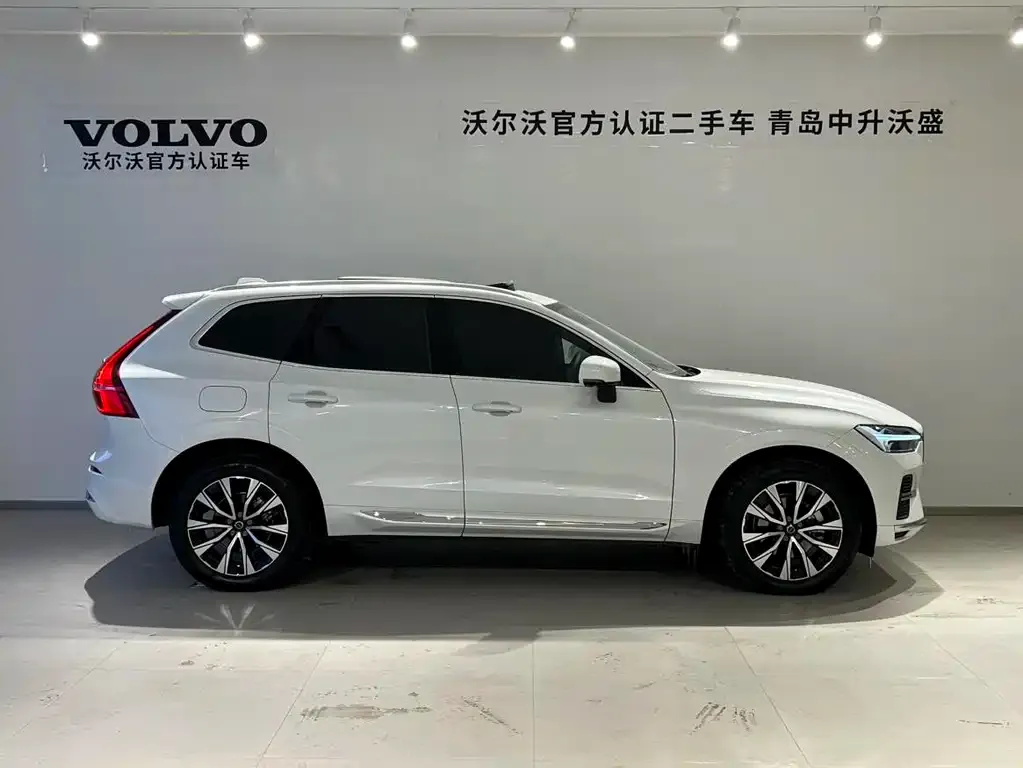 Volvo XC60 — фото 4