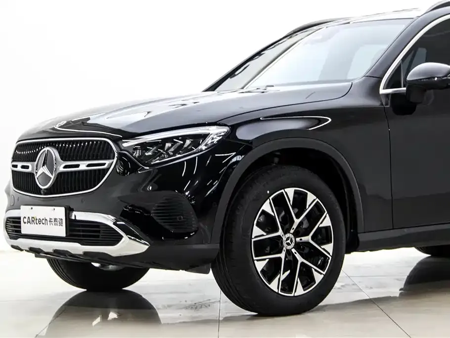 Mercedes-Benz GLC — фото 10