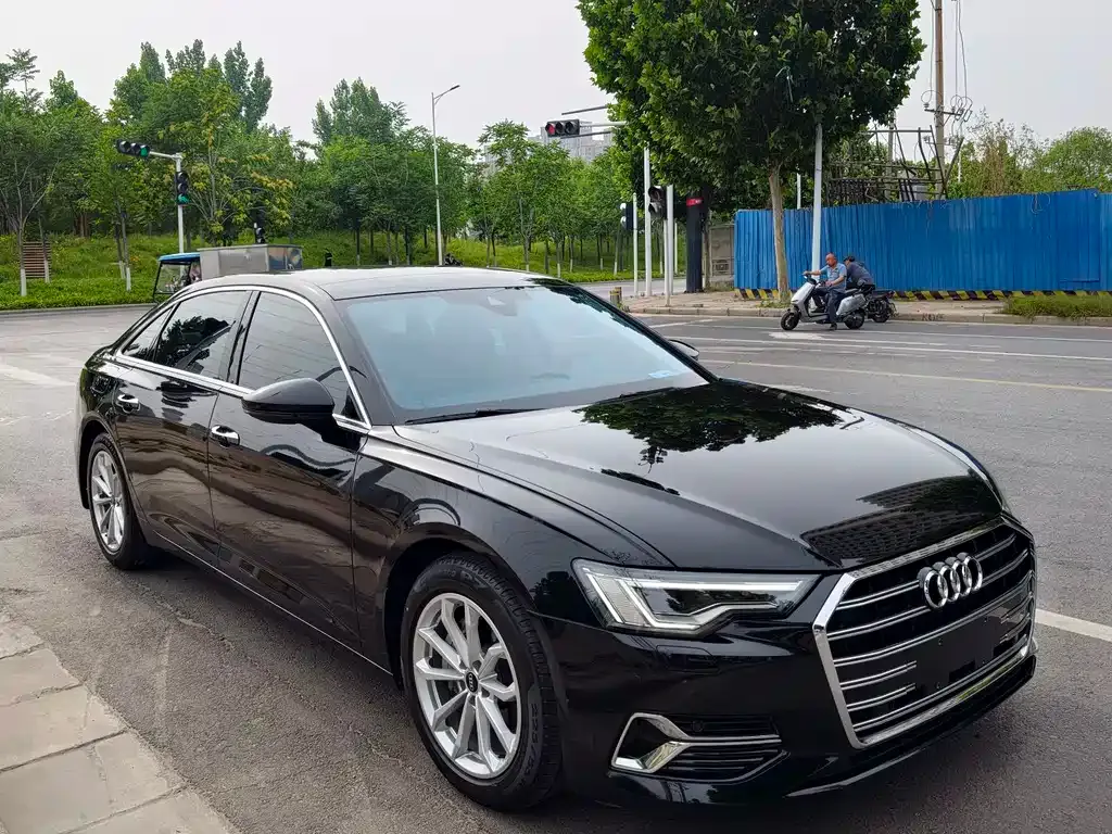 Audi A6L — фото 4