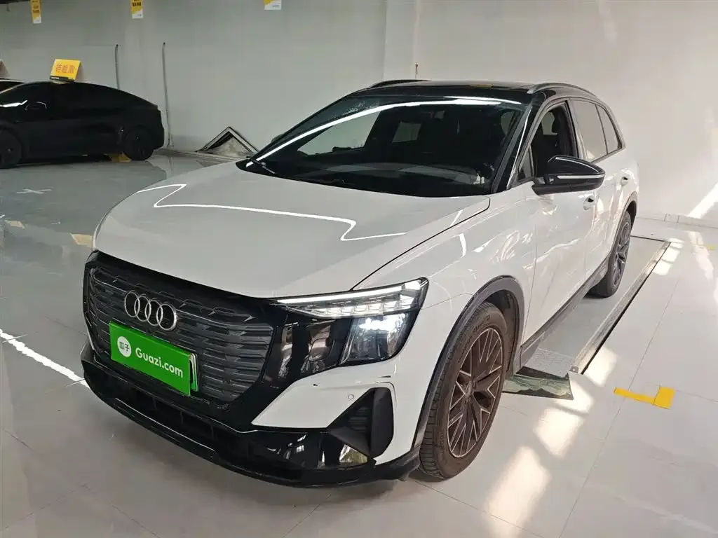 Audi Q5 e-tron