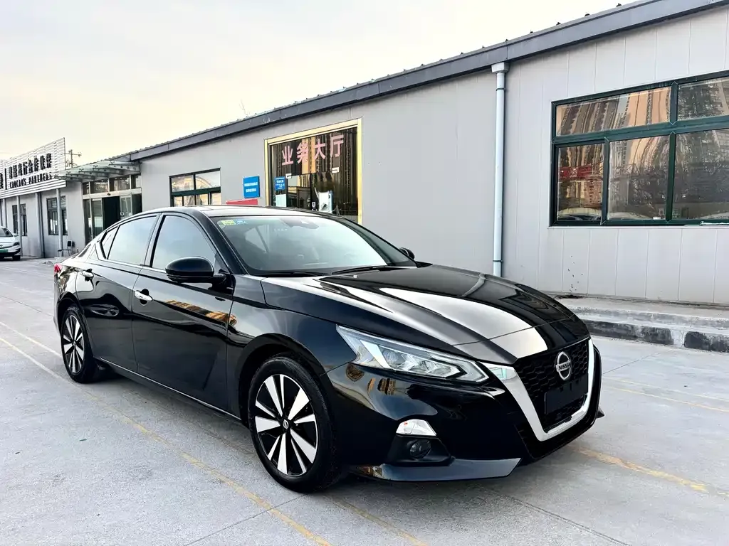 Nissan Teana — фото 10