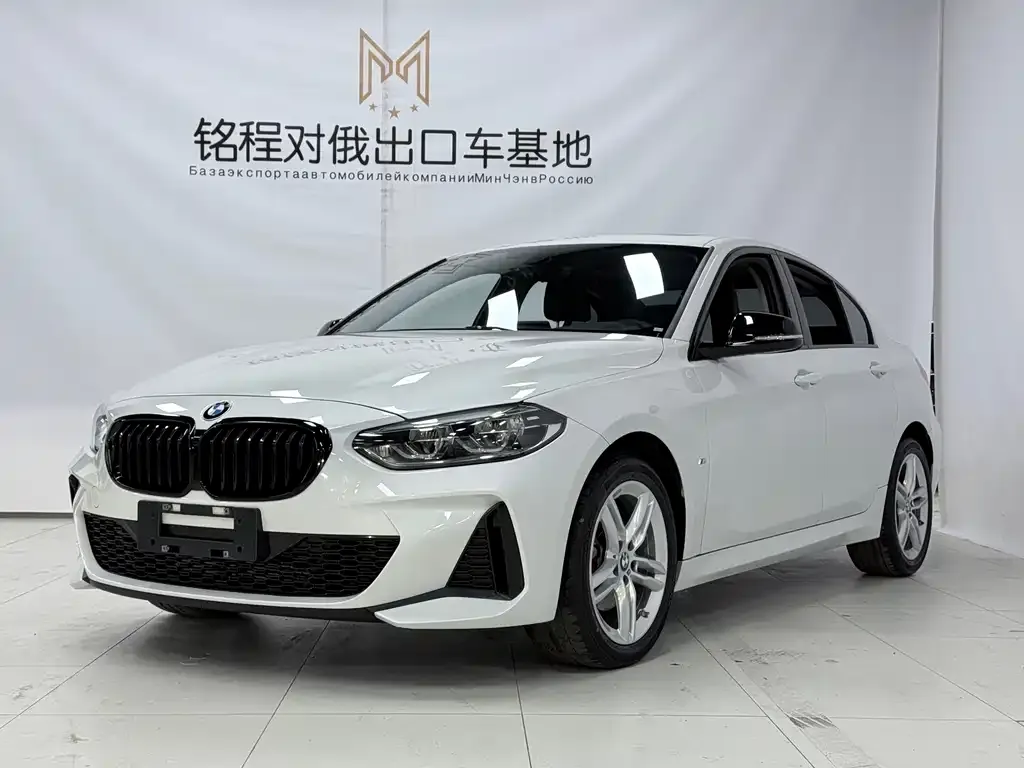 BMW 1 Series — фото 1