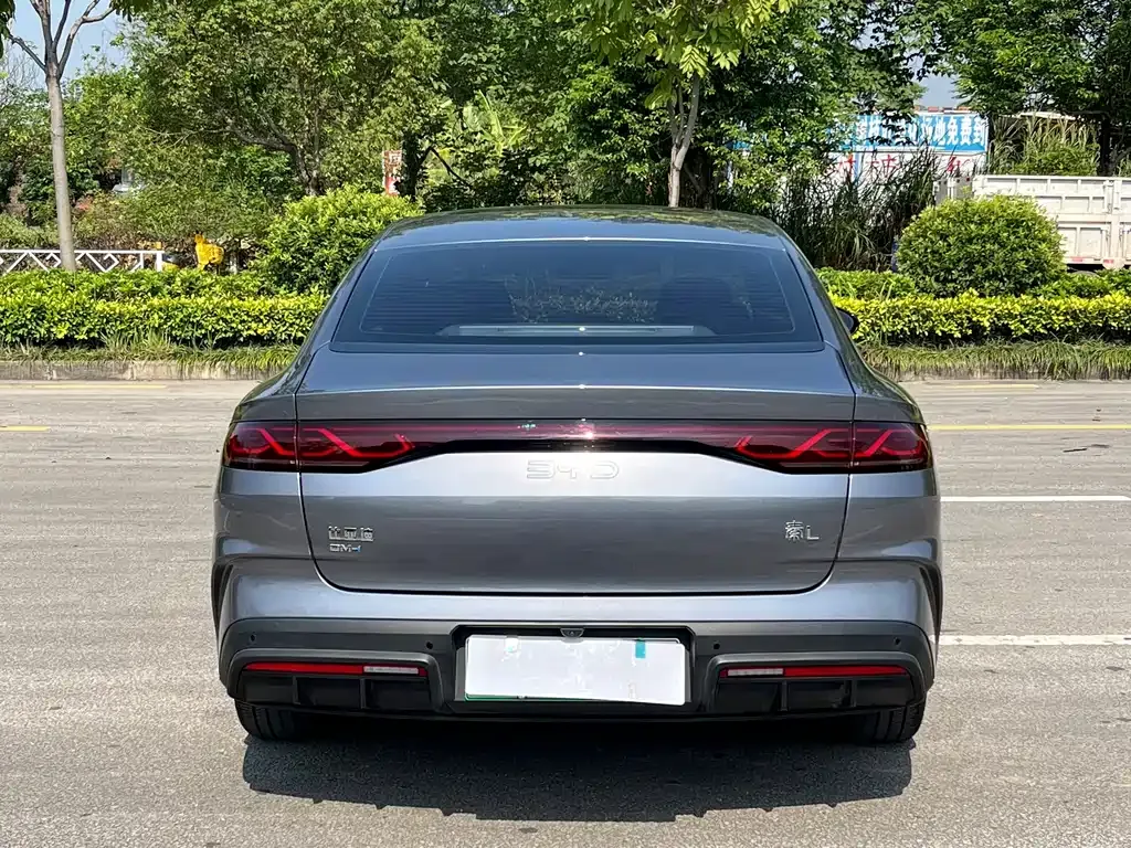 BYD Qin L — фото 4