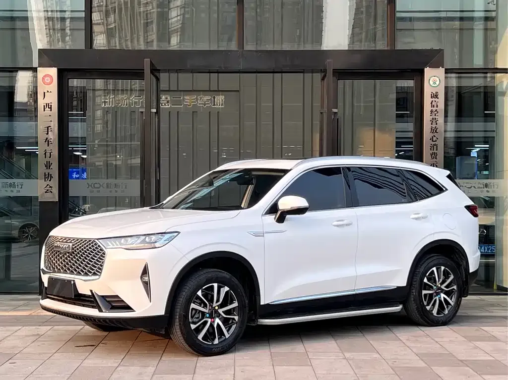 Haval H6 — фото 1