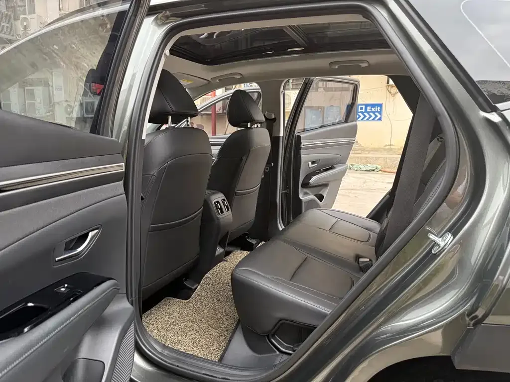 Hyundai Tucson 2023 из CN, фото 2