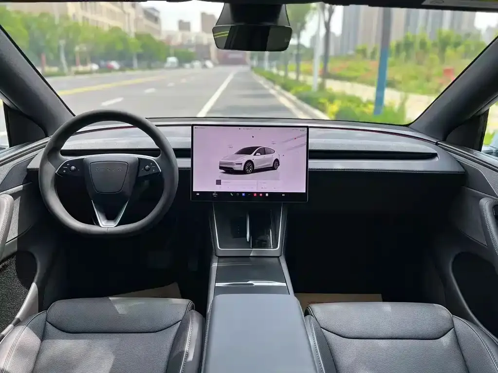 Tesla Model Y L 2026 из CN, фото 6