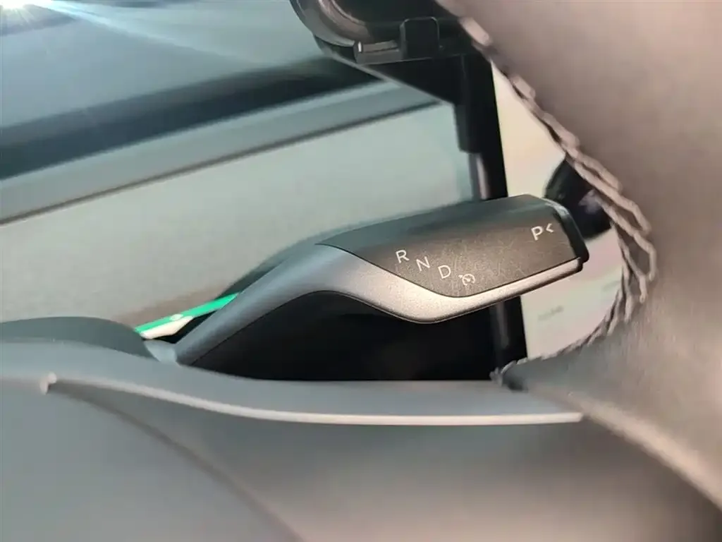 Tesla Model Y 2024 из CN, фото 10