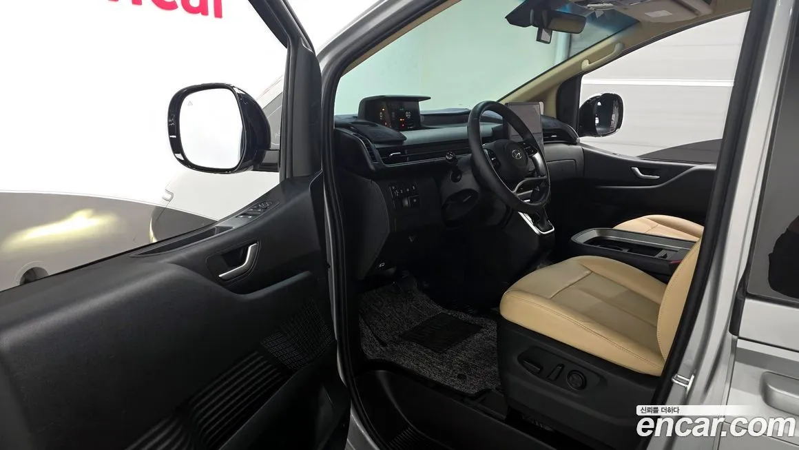 Hyundai Staria 2023 из KR, фото 6