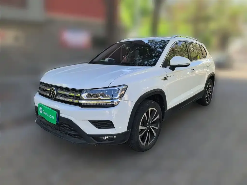 Volkswagen Tharu — фото 3