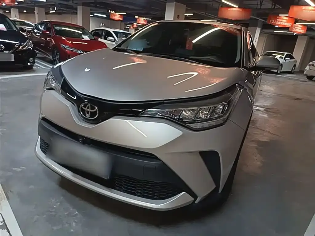 Toyota C-HR 2023 из CN, фото 6