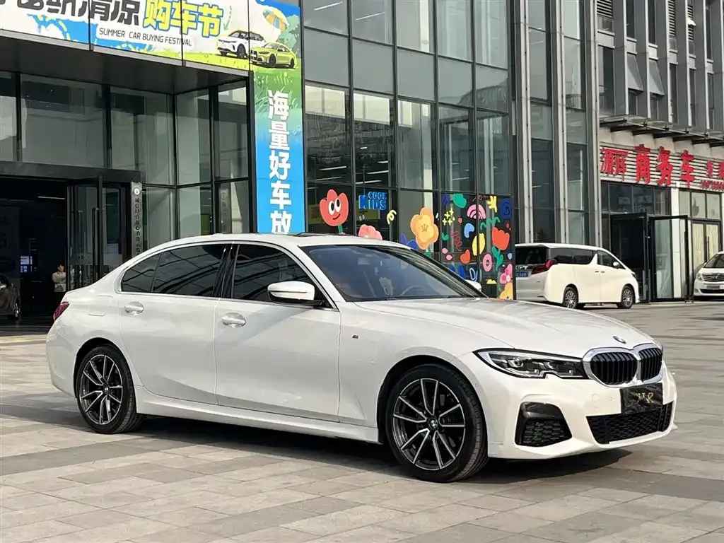 BMW 3 Series 2021 из CN, фото 5