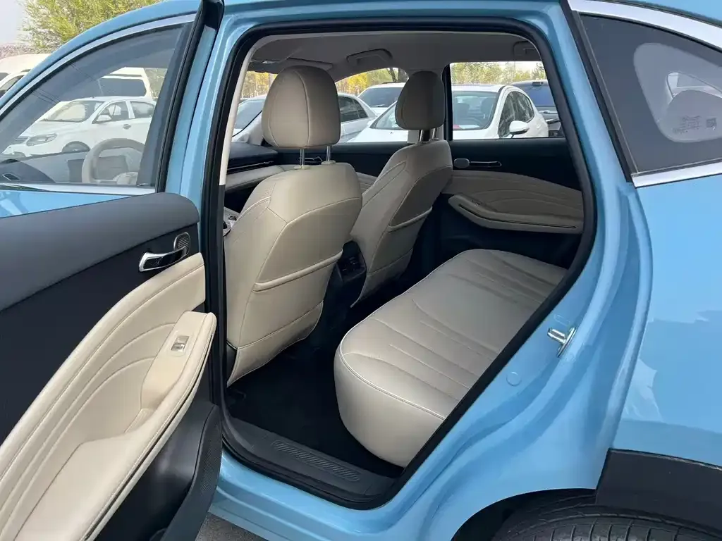Baojun Yunhai 2025 из CN, фото 6