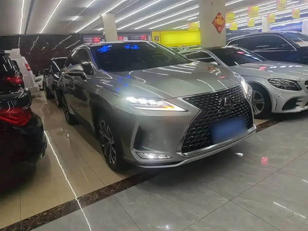 Lexus RX — фото 9