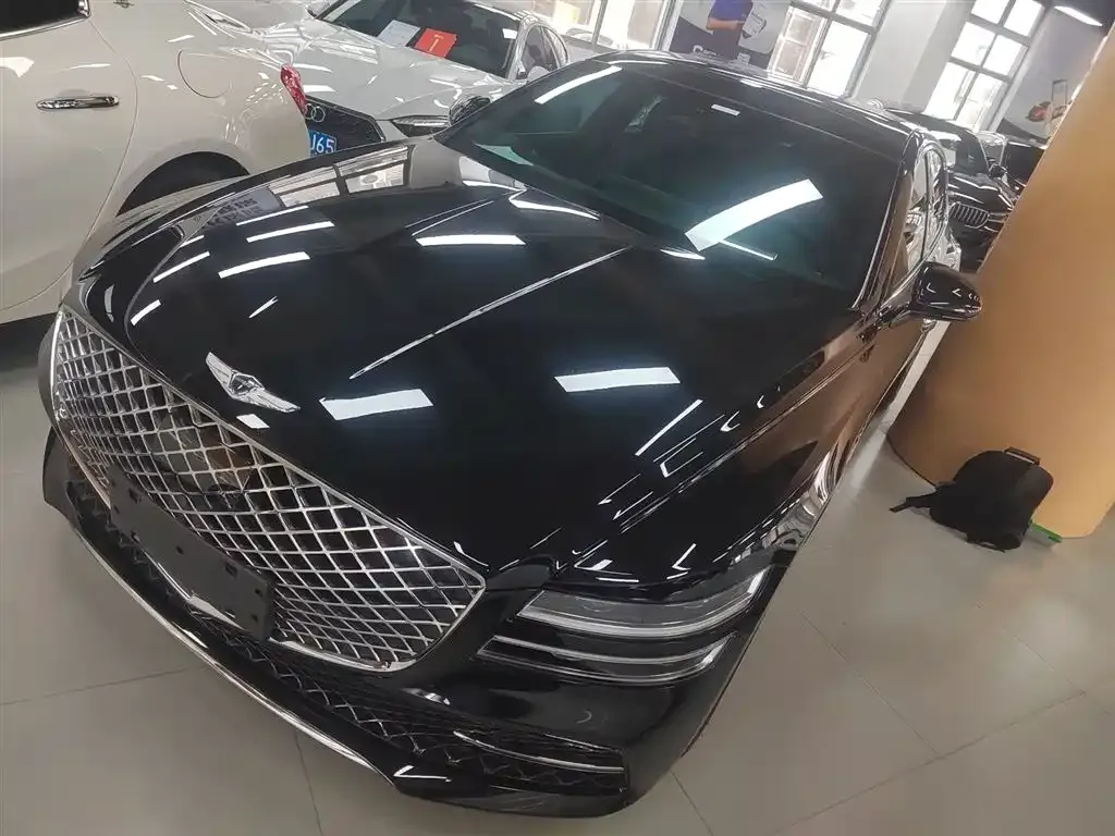 Genesis G80 — фото 1