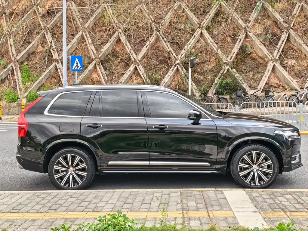 Volvo XC90 2021 из CN, фото 4