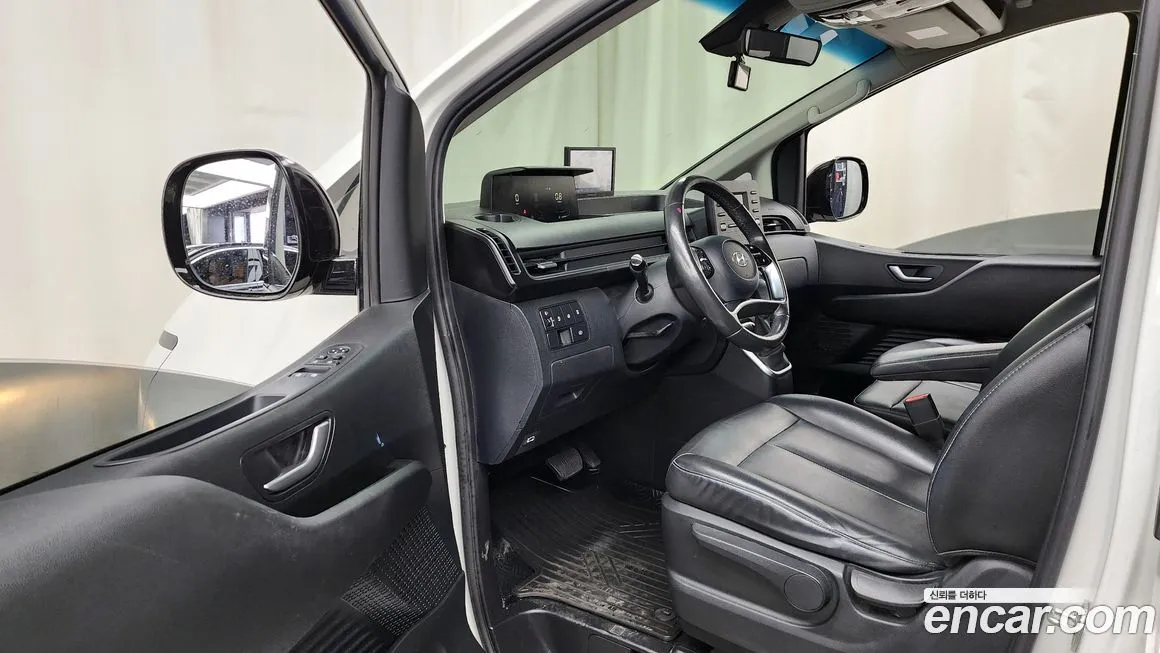 Hyundai Staria 2023 из KR, фото 7