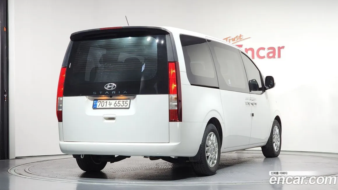Hyundai Staria 2023 из KR, фото 6