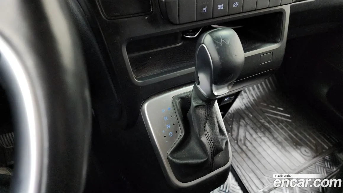 Hyundai Staria 2023 из KR, фото 4