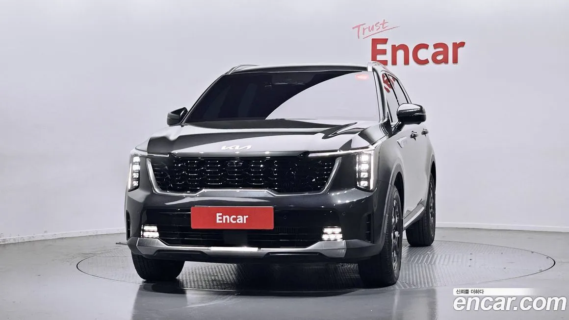 Kia Sorento — фото 5