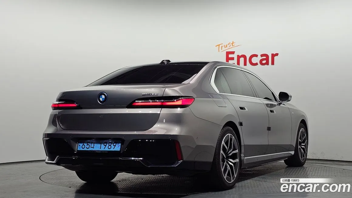 BMW i7 2024 из KR, фото 4