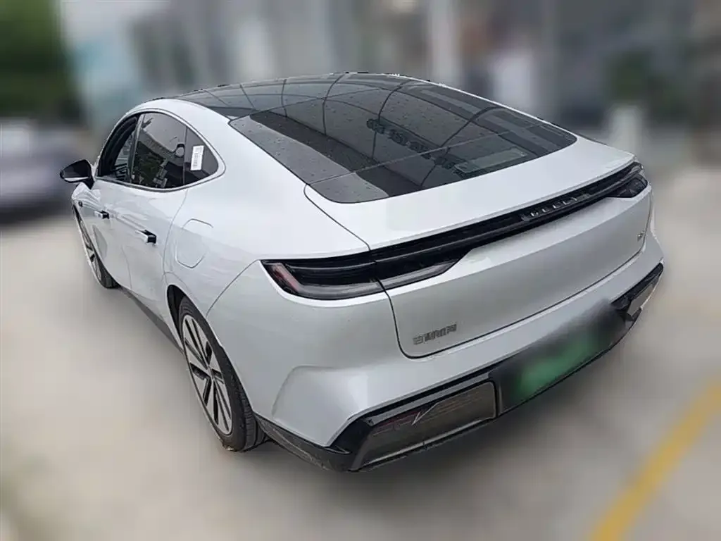 Geely Galaxy E8 2024 из CN, фото 6