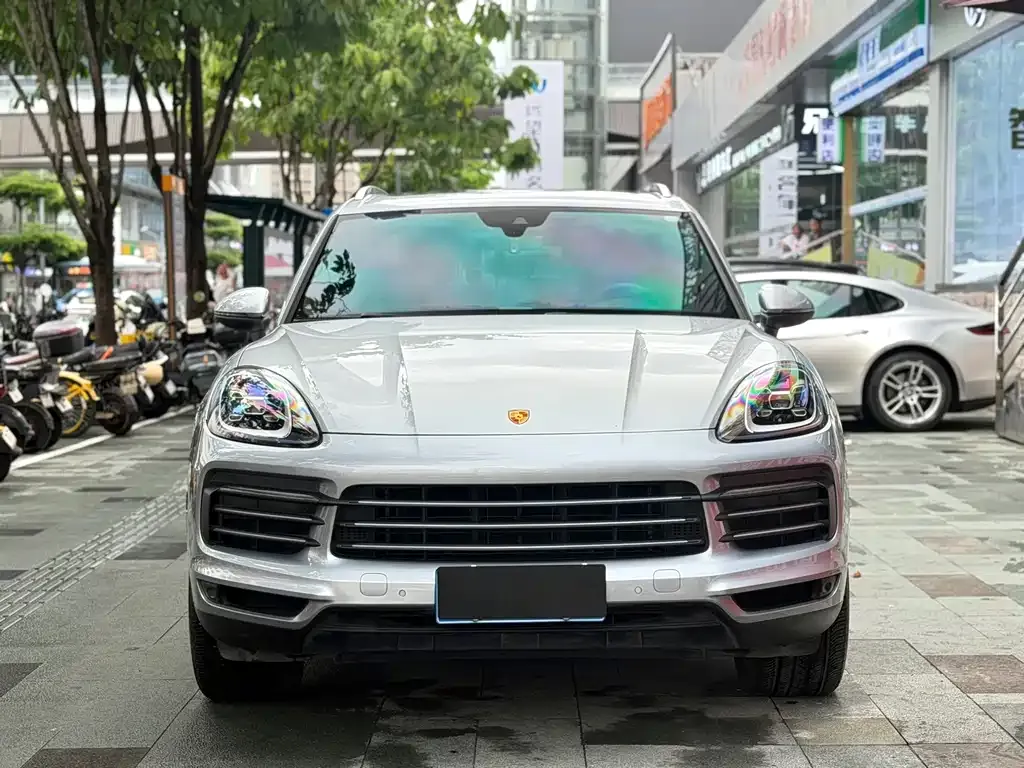 Porsche Cayenne — фото 4