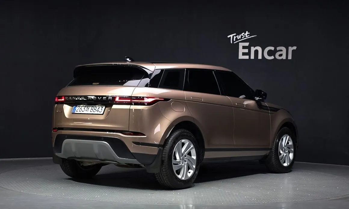 Land Rover Range Rover Evoque 2025 из KR, фото 4