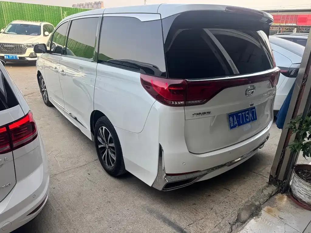 GAC Motor Trumpchi M8 — фото 8
