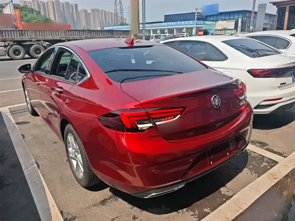 Buick Regal — фото 7