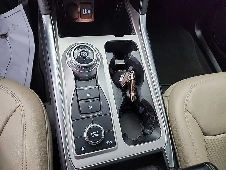 Ford Explorer 2022 из KR, фото 8