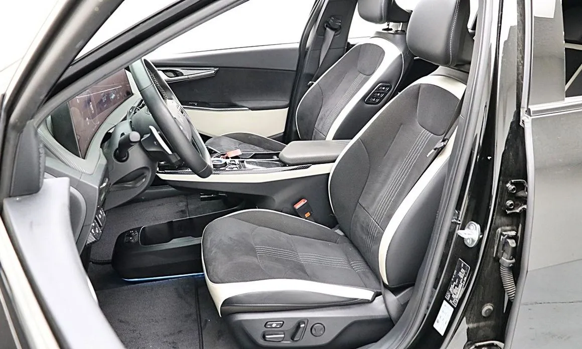 Kia EV6 — фото 7