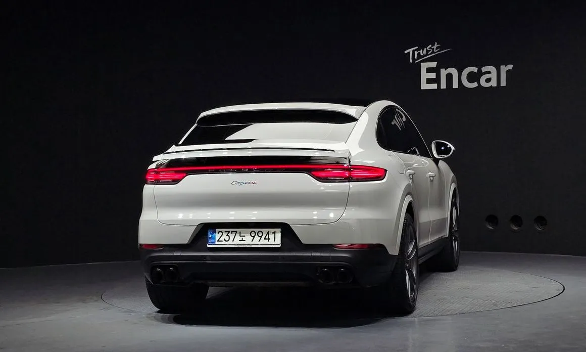 Porsche Cayenne — фото 4