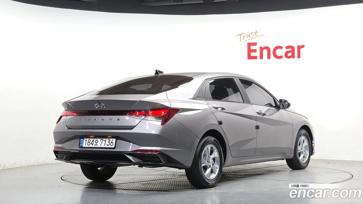 Hyundai AVANTE — фото 4