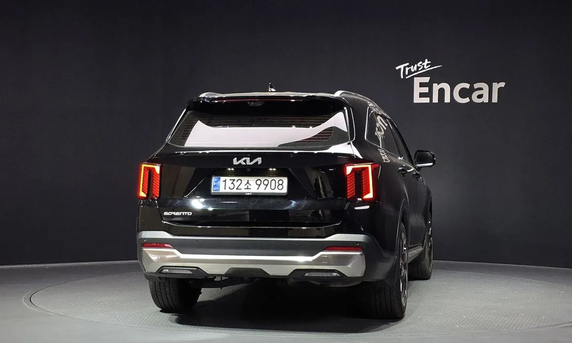 Kia Sorento — фото 3