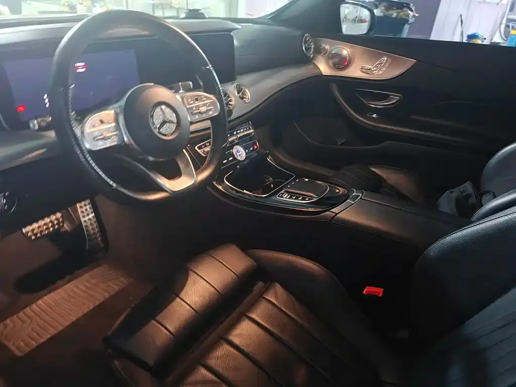 Mercedes-Benz E-Class (Import) 2021 из CN, фото 2