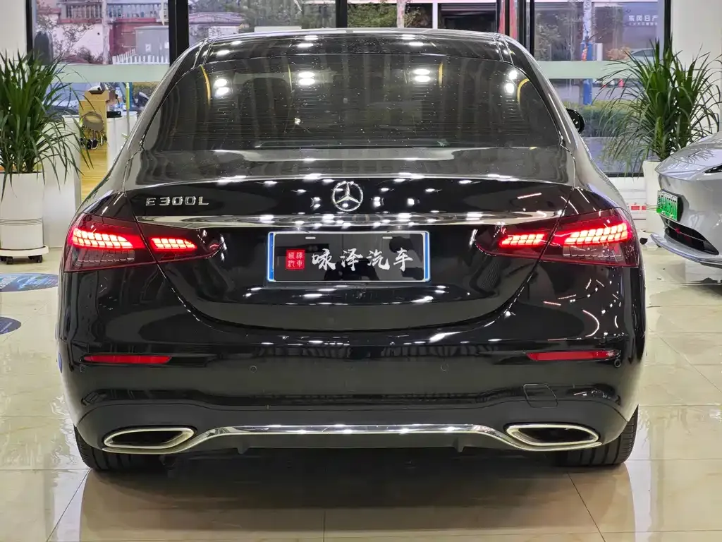 Mercedes-Benz E-Class 2023 из CN, фото 10