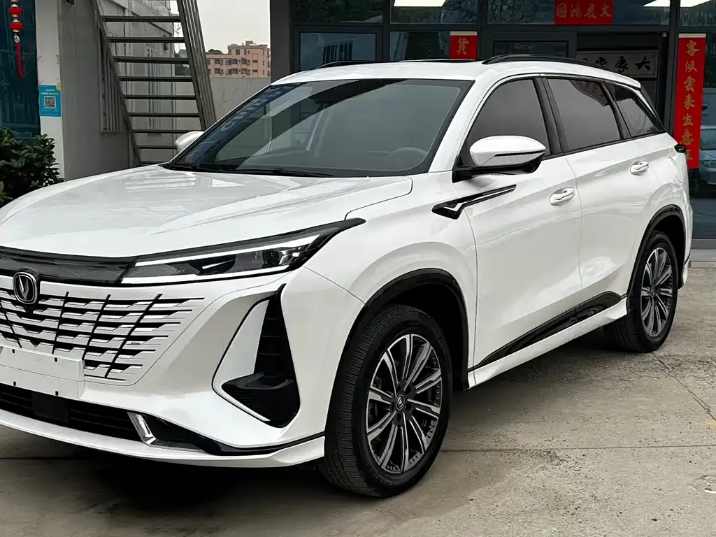 Changan CS75PLUS 2023 из CN, фото 1