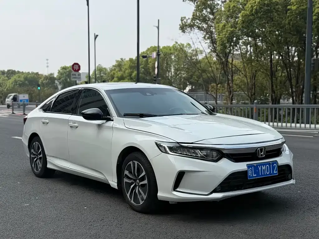 Honda Inspire 2023 из CN, фото 9