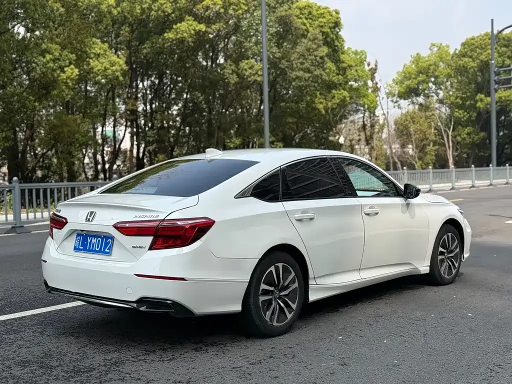 Honda Inspire 2023 из CN, фото 10