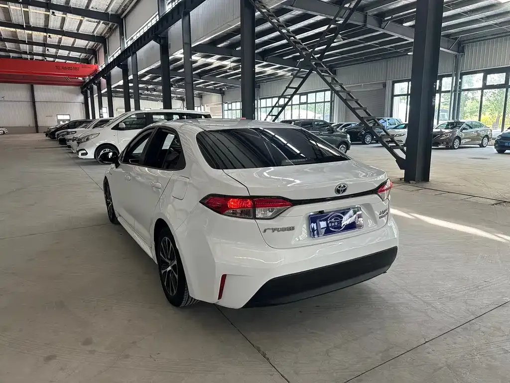 Toyota Levin — фото 10