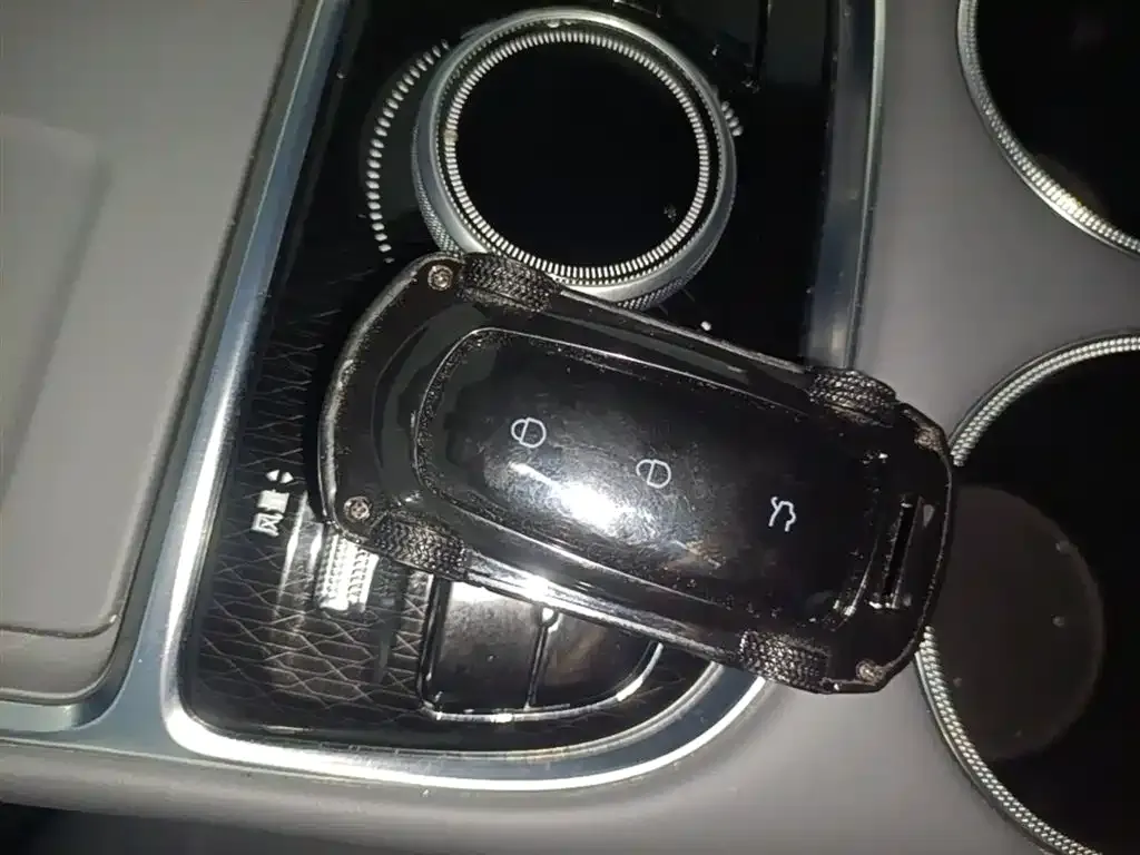 Geely Galaxy L6 2025 из CN, фото 3