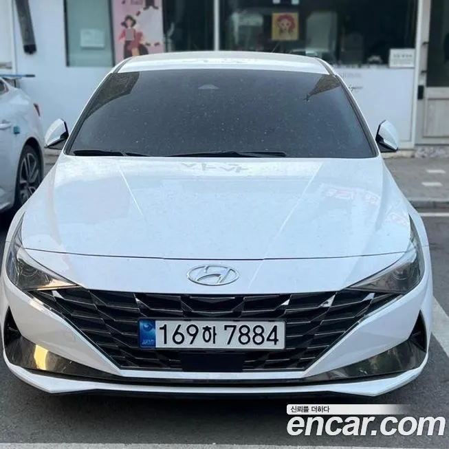 Hyundai AVANTE — фото 1