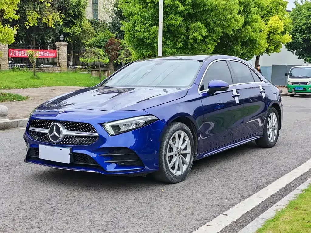 Mercedes-Benz A-Class — фото 1