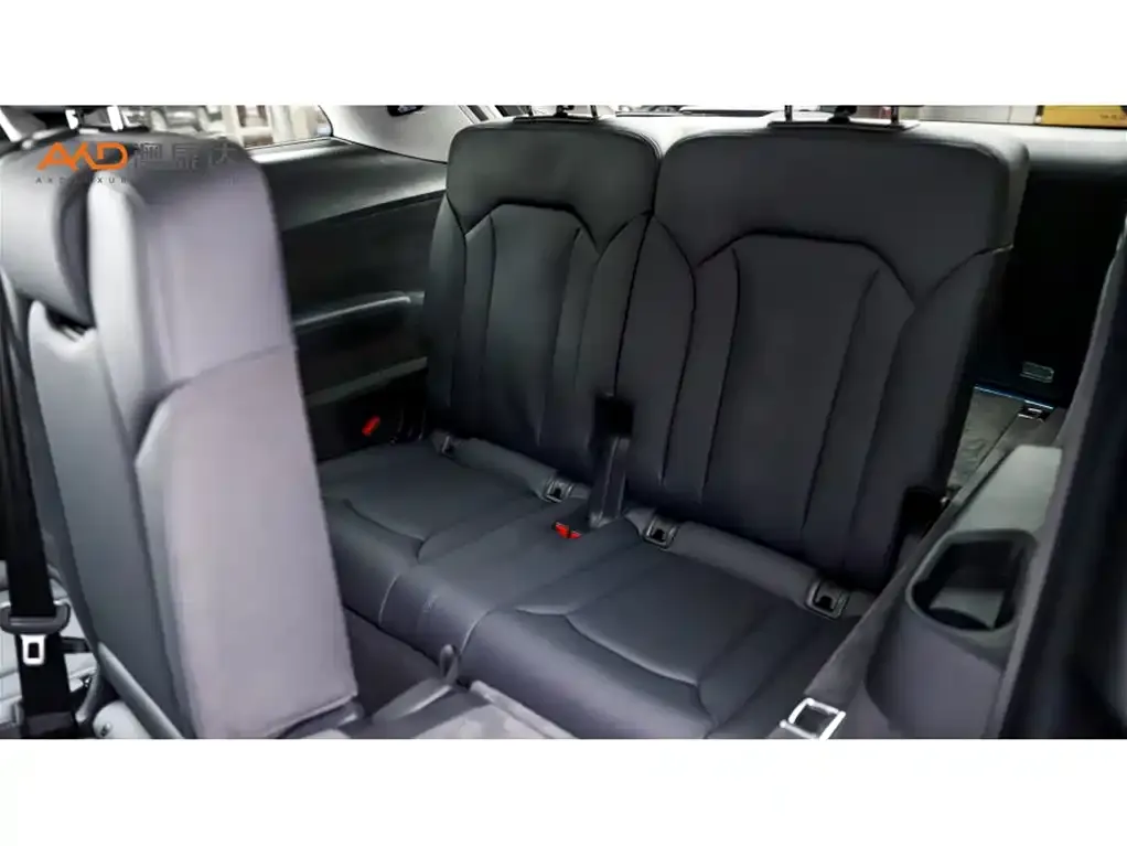 Audi Q7 2022 из CN, фото 5